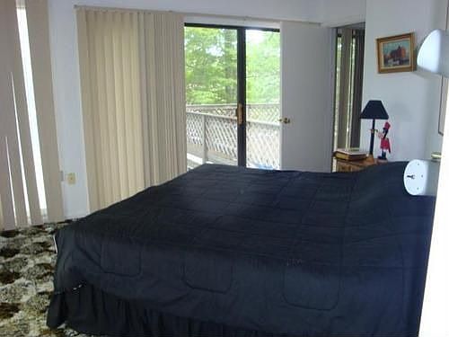 5th image of 202 Lake Pine Dr