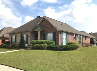 13258 Brookcrest Dr, Walker, LA 70785