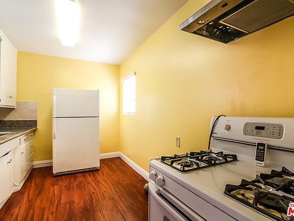 3rd image of 2024 W 28th St