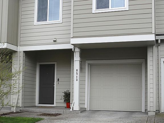 2nd image of 8513 NE 14th Pl
