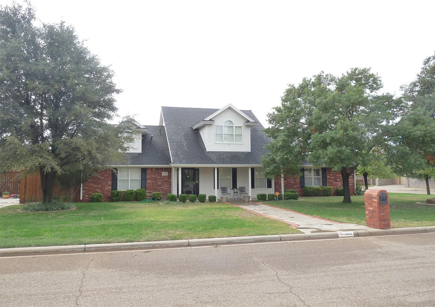 1402 9th St, Shallowater, TX 79363 Zillow