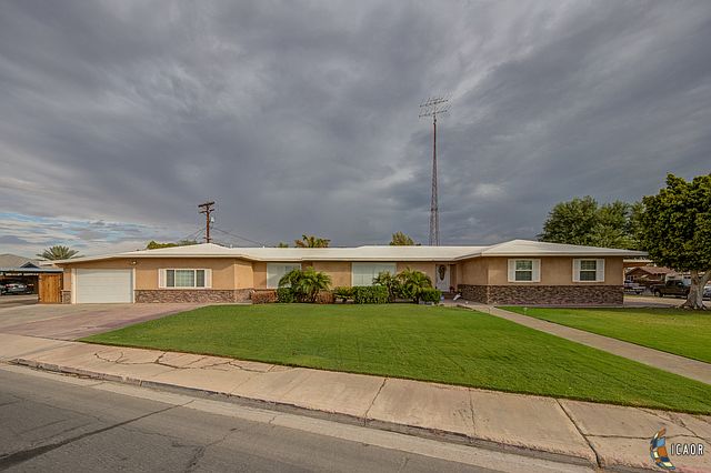 1st image of 1404 Ross Ave