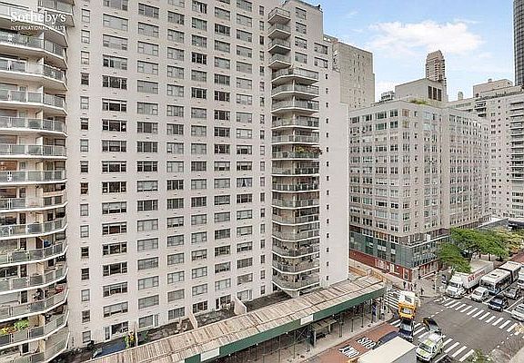 5th image of 301 E 63rd St APT 15J