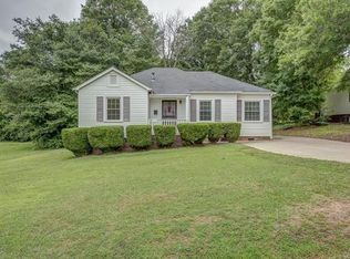 805 Dewey St, Gastonia, NC 28054
