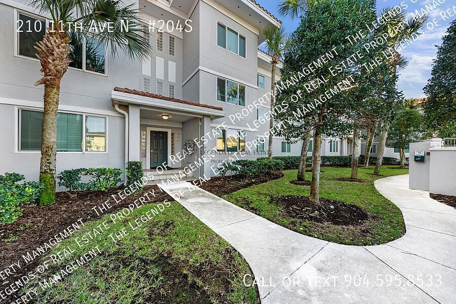 1st image of 210 11th Ave N APT 204S