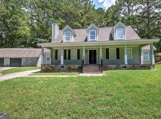 191 Hill St, Trion, GA 30753