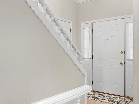 4th image of 9316 Mackenzie Circle Dr