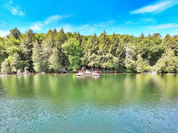 1082 Carl Fisher Dr #3, Lake Of Bays, ON P1H 2J6