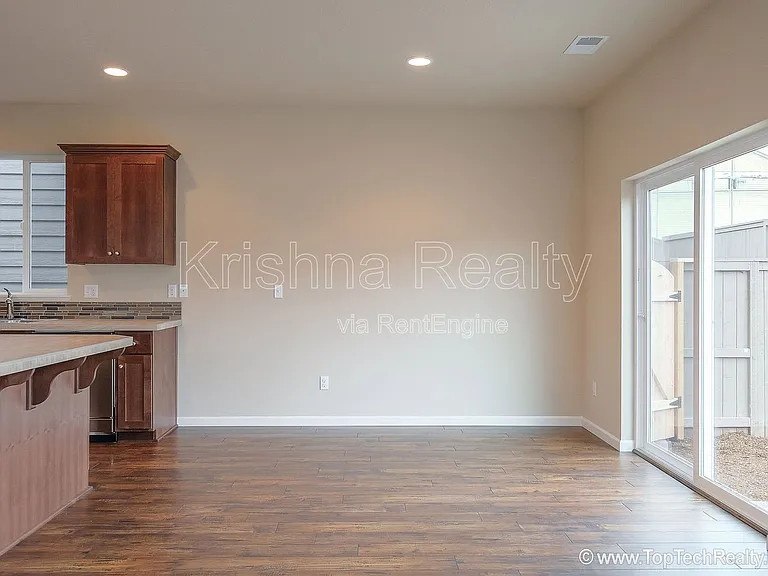7252 NW Dusty Ter — Photo 9