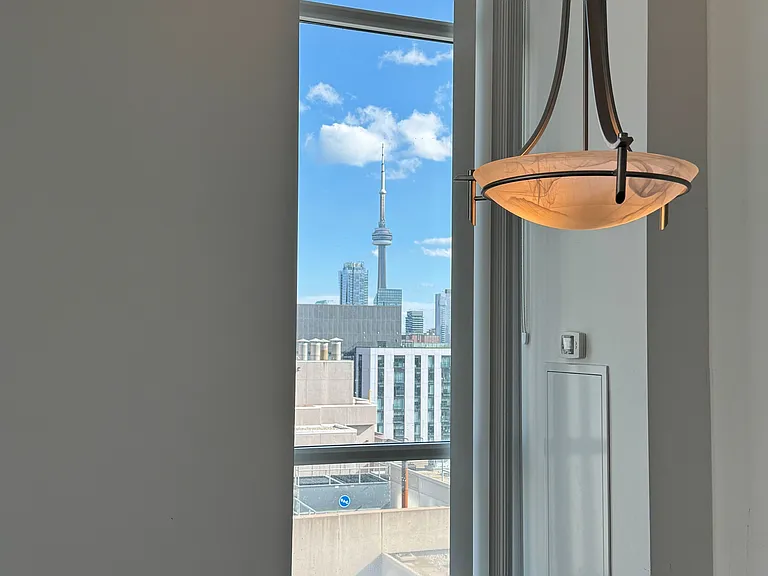 770 Bay St #Penthouse 206 — Photo 13