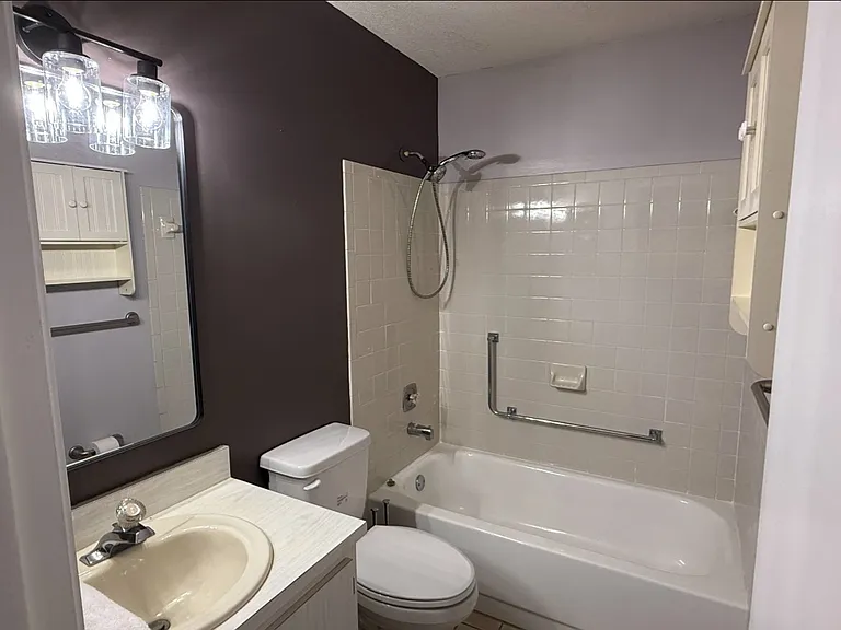 3135 Villa Rd — Photo 4