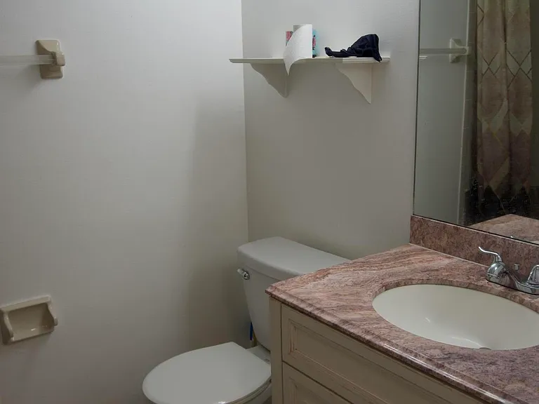213 Lake Pointe Dr #211 — Photo 15