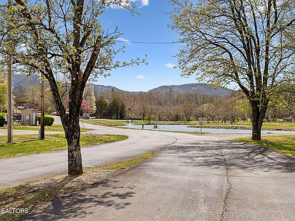 2nd image of 749 Big Valley Blvd