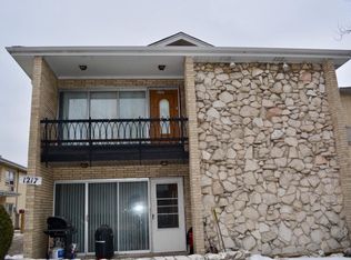 1219 N La Grange Rd, Broadview, IL 60526