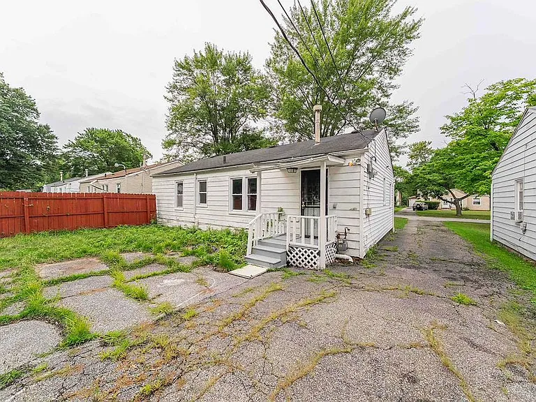 2533 Greenvale Rd — Photo 31