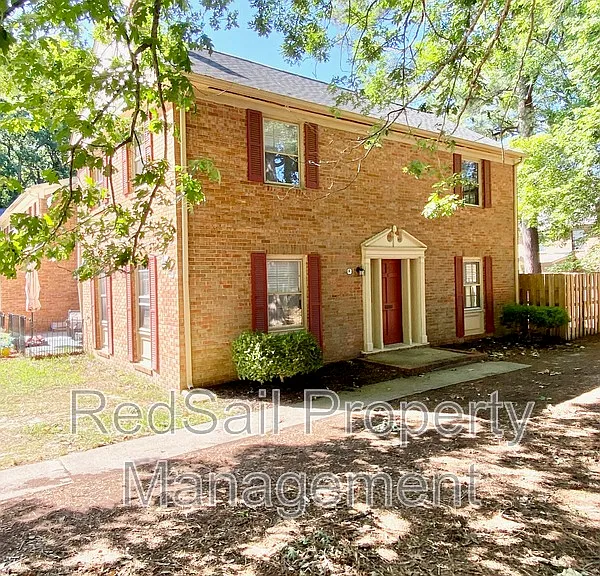416 Hustings Ln #F — Photo 1