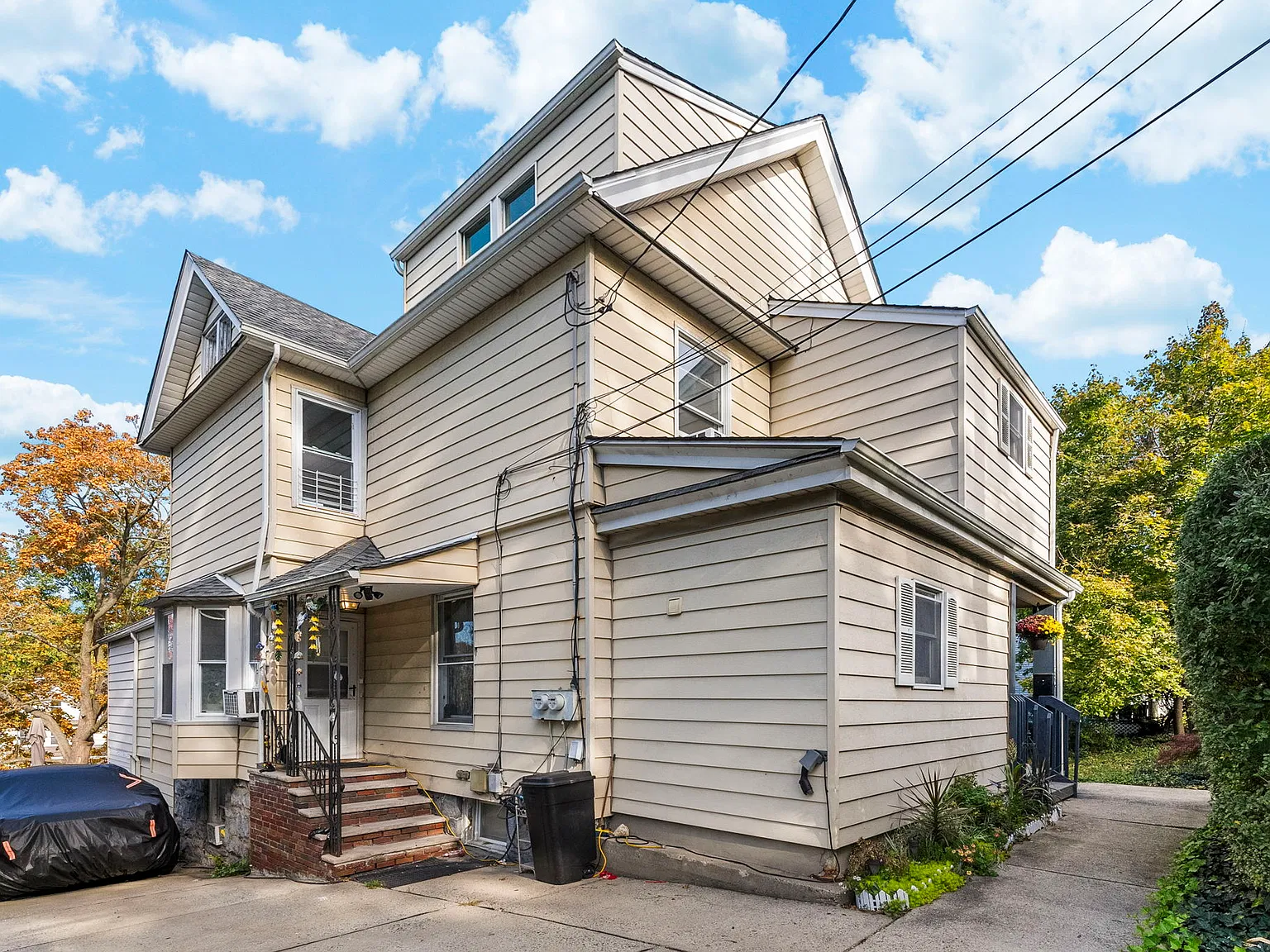 4 bed, $4,000 — Photo 3