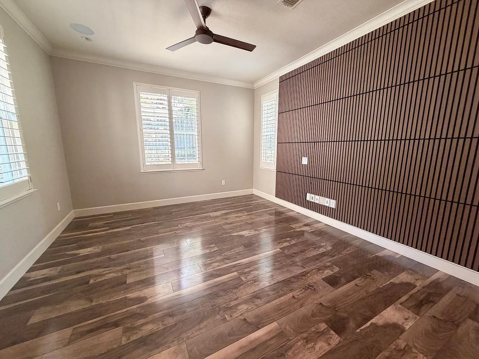 4 bed, 1639 sqft, $2,975 — Photo 2