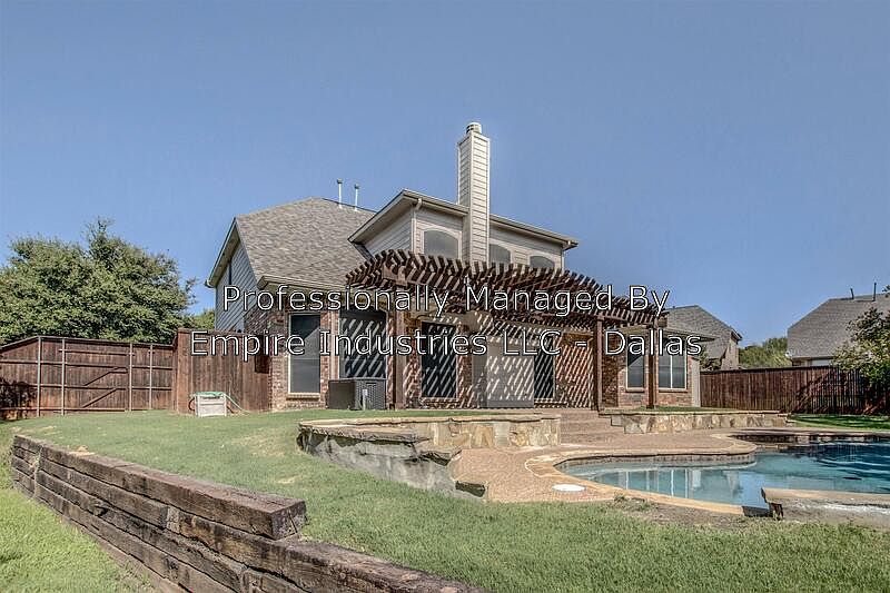 1st image of 111 Northfield Cir