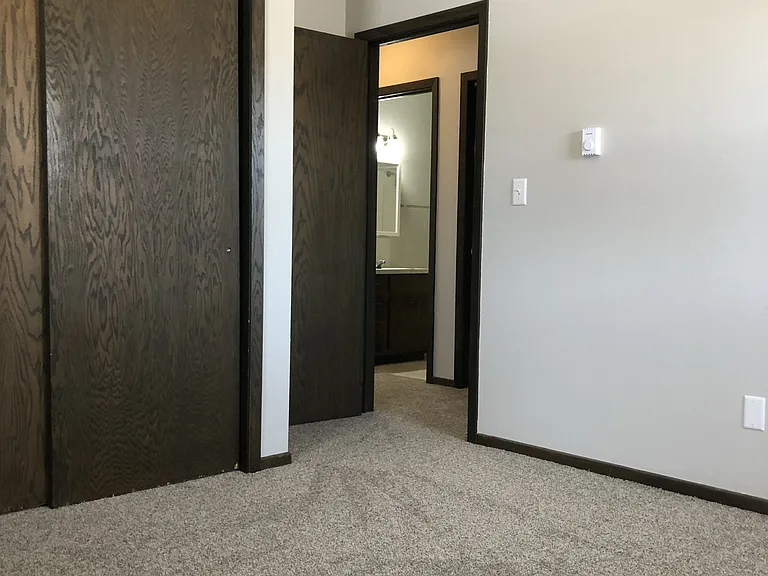 175 Susan St #5 — Photo 8