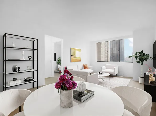 124 W 60th St, New York, NY
