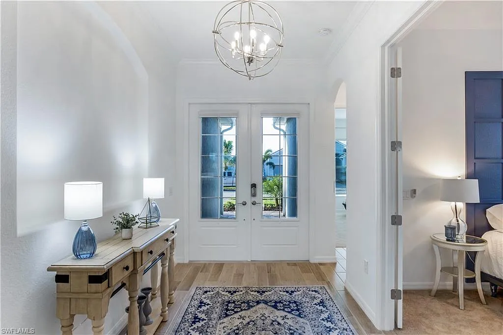 4 bed, 3.0 bath, 2477 sqft, $13,000 — Photo 4