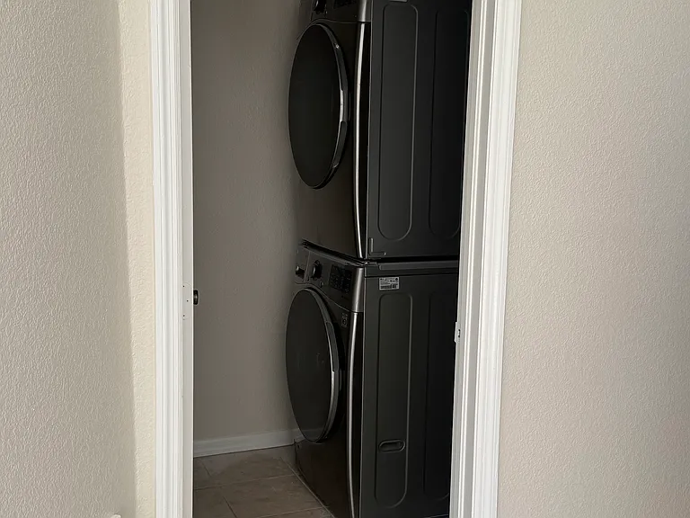 Front loading washer/dryer