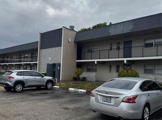 8051 Colony Cir S APT 206, Tamarac, FL 33321