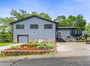 1680 Bluebird Ln, Mound, MN 55364