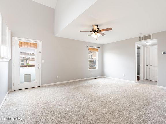 5th image of 7028 Beamtree Dr