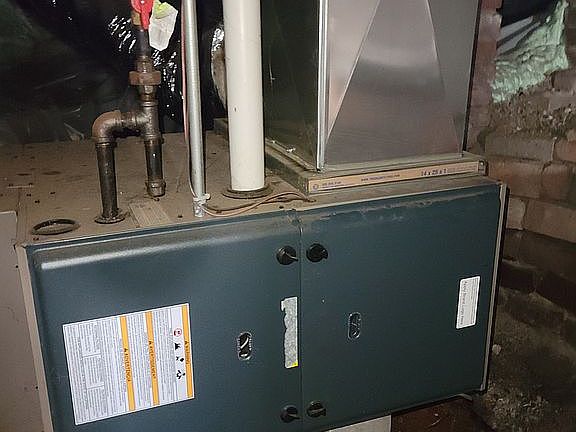 3rd image of 420 N Town Ave