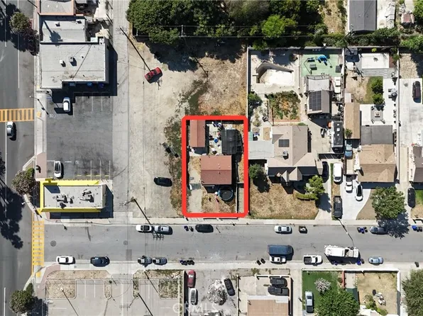 3747 Mintern St, Riverside, CA 92509