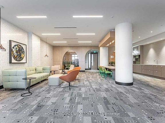3rd image of 130 River St #1602