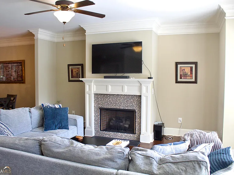 2559 Willow Field Xing SE — Photo 11