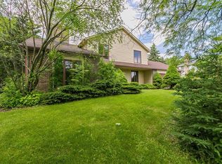 54 Copper Woods, Pittsford, NY 14534