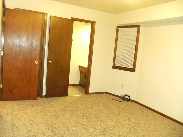 9715 Hillcrest Rd #9715 — Photo 12