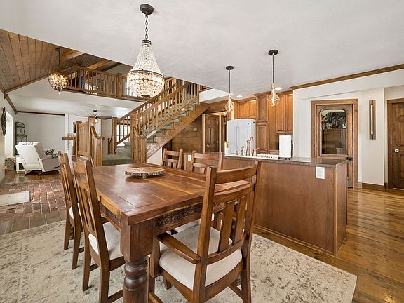 3rd image of 18940 N County Road 425 E