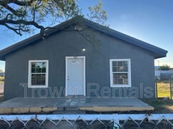 302 N Main St