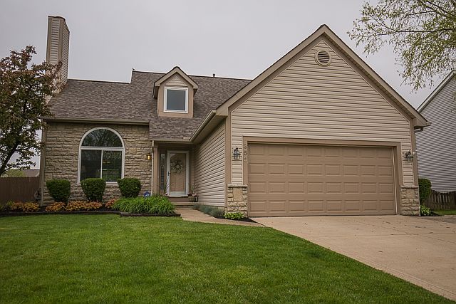 1st image of 353 Dewfall Dr