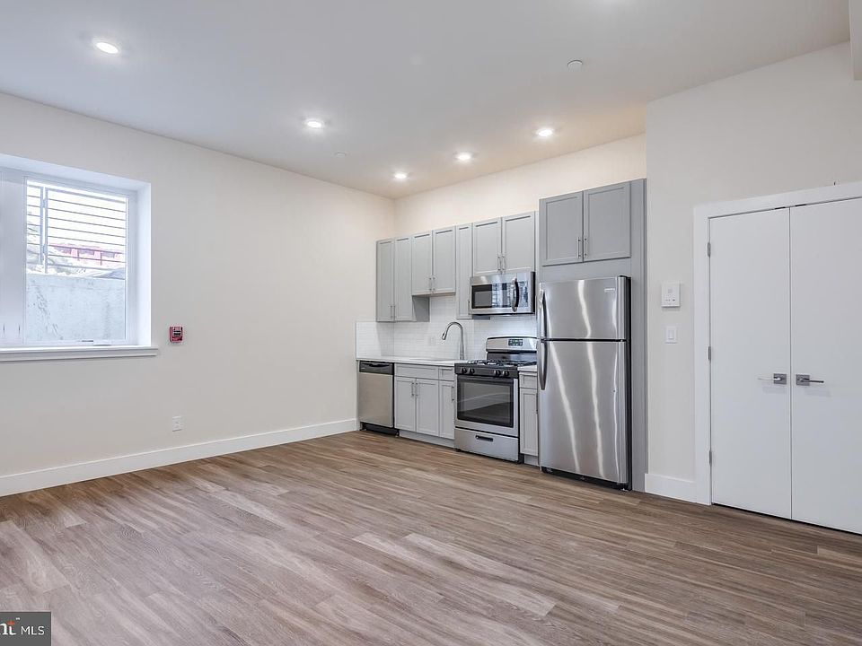1st image of 1836 Frankford Ave APT 2