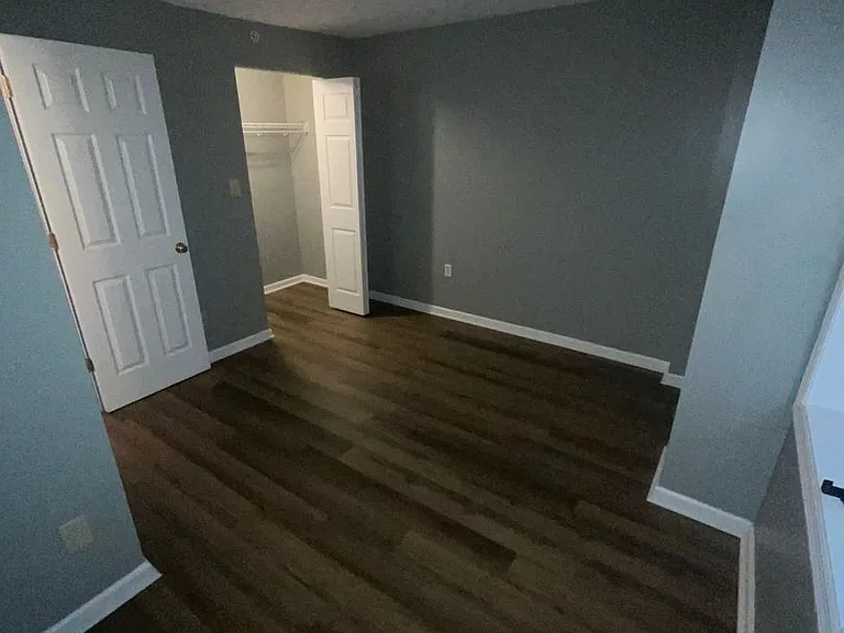 125 N Washington St — Photo 36