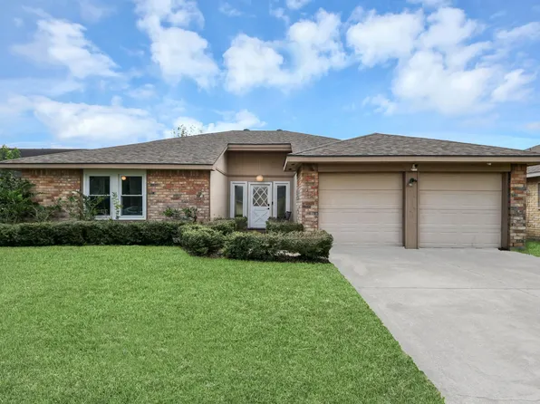 2519 Colonial Ridge Dr, Friendswood, TX 77546