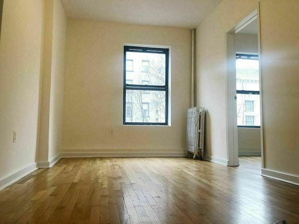 1st image of 310 W 14th St APT 1B