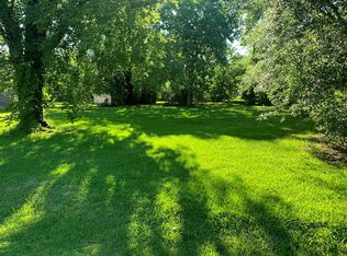 107 Pecan St, Port Neches, TX 77651