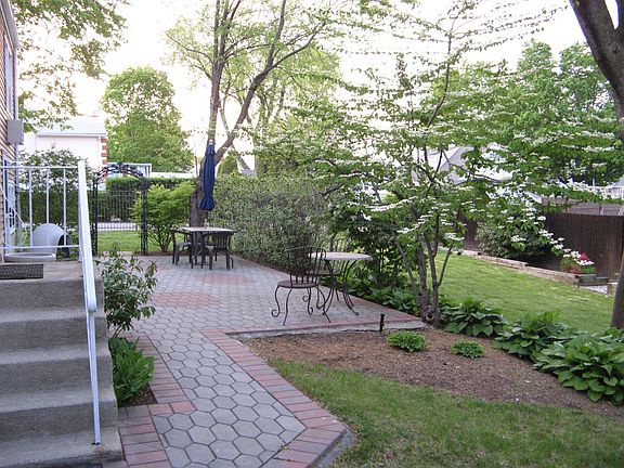 Patio, backyard