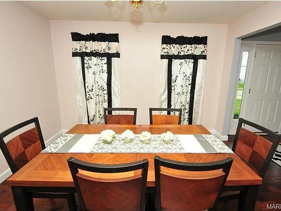 5th image of 3838 Scarlet Oak Dr