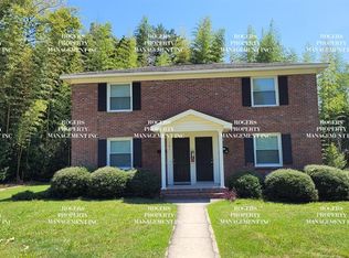102B Rogers Ct, Lexington, SC 29072
