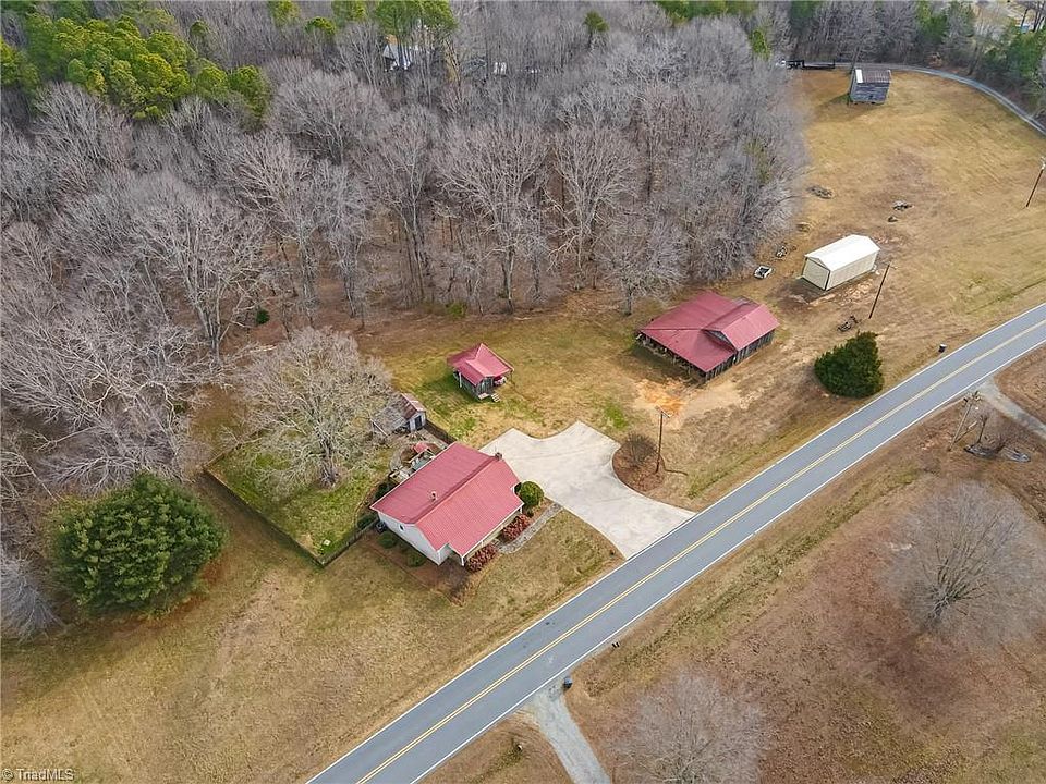 1st image of 1182 Rosebud Rd