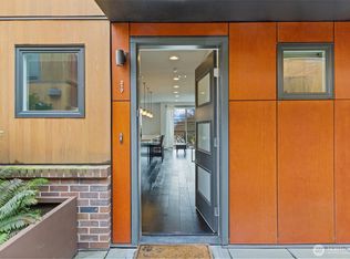 Luxe 36 Condo, Seattle, WA 98115