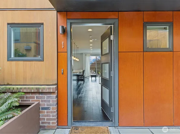 3300 NE 65th Street #217, Seattle, WA 98115